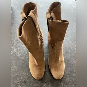 Women’s Kate Spade Camel Suede Boots Size 9